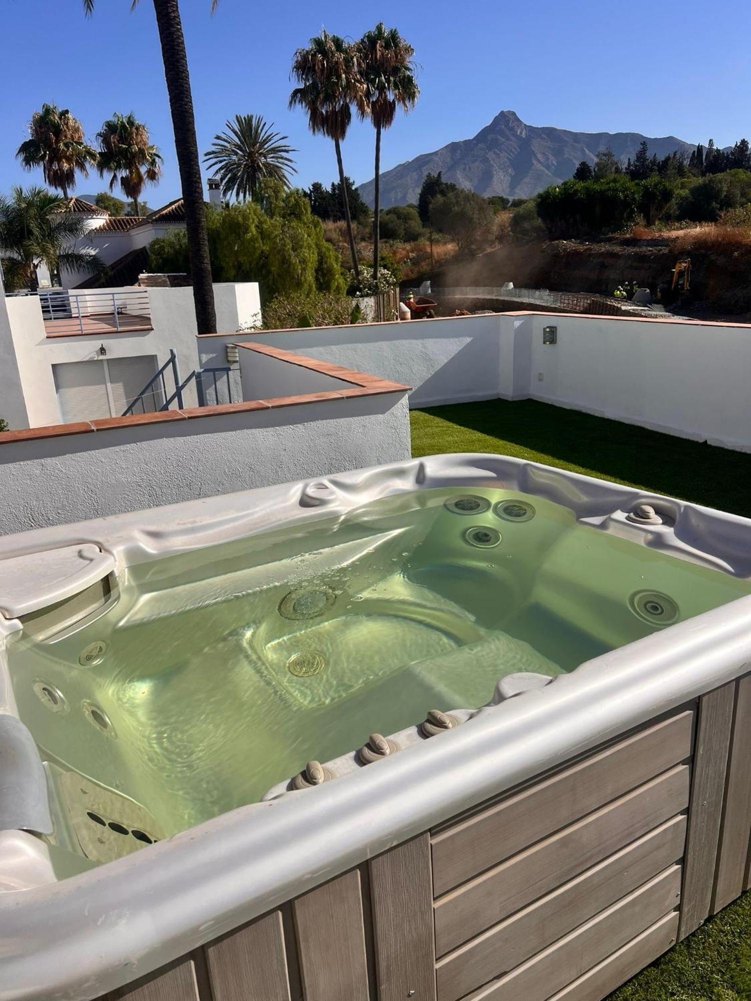 Puerto Banus Jacuzzi Close To Breath And Marbella Arena מארבלה מראה חיצוני תמונה